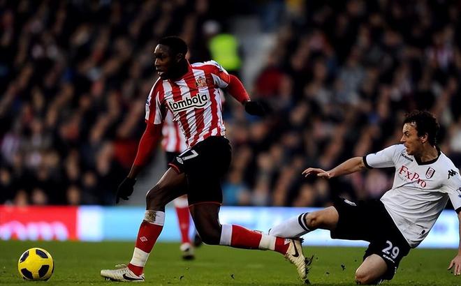 爱游戏下载-包含富勒姆客场击败桑德兰,重返积分榜前十的词条